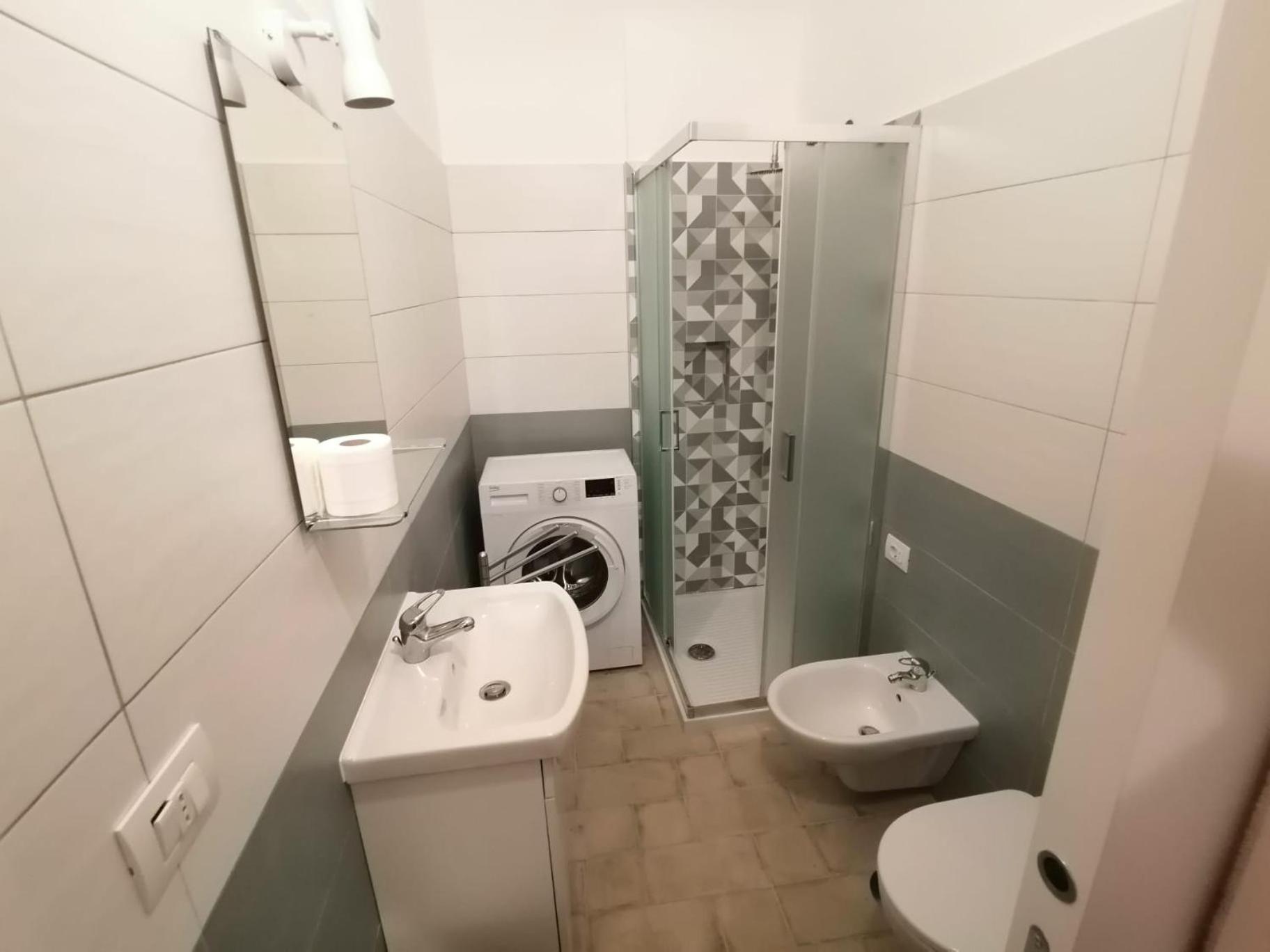 شقة Il Vicoletto Sul Castello نابولي المظهر الخارجي الصورة
