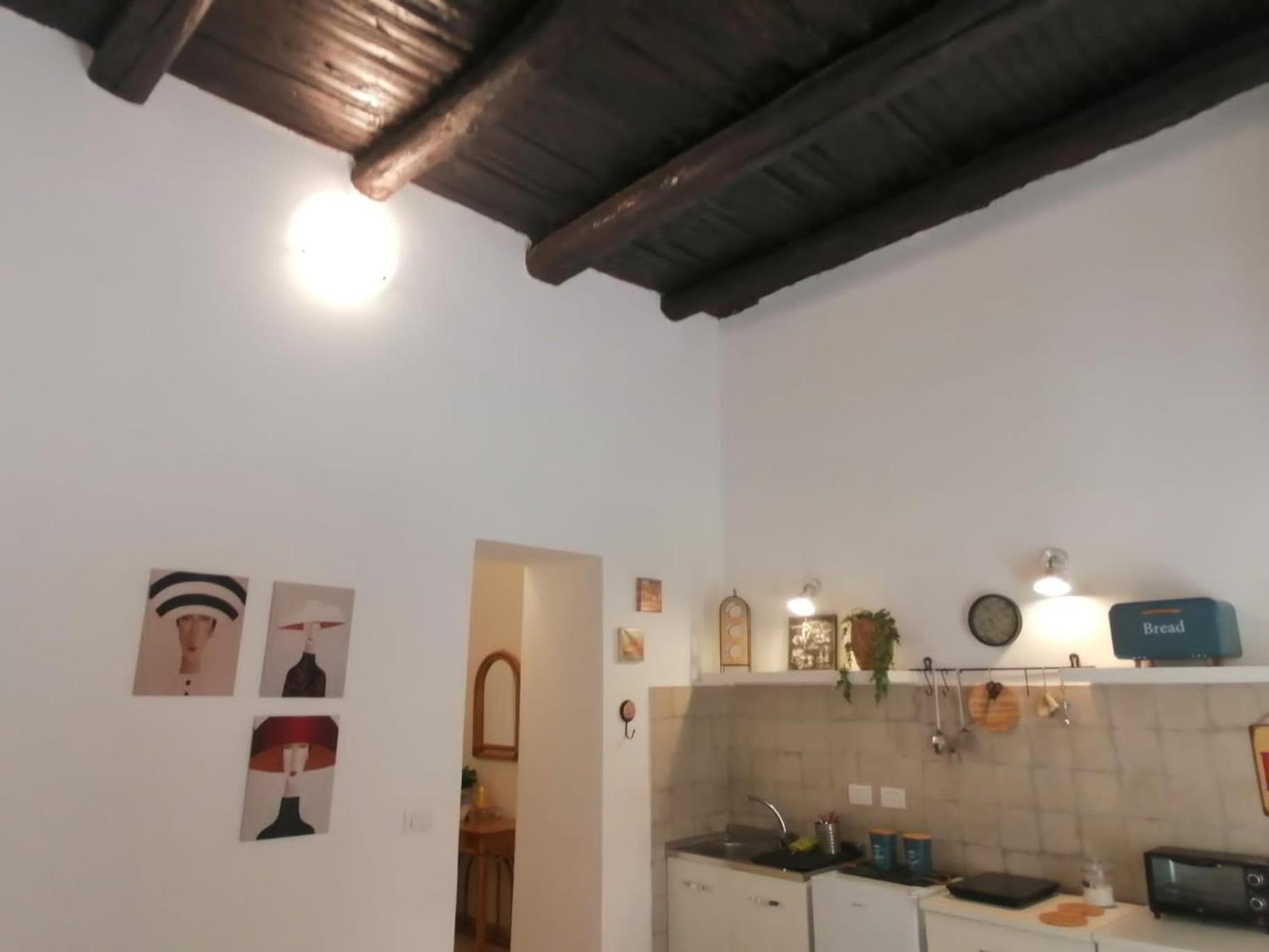 شقة Il Vicoletto Sul Castello نابولي المظهر الخارجي الصورة