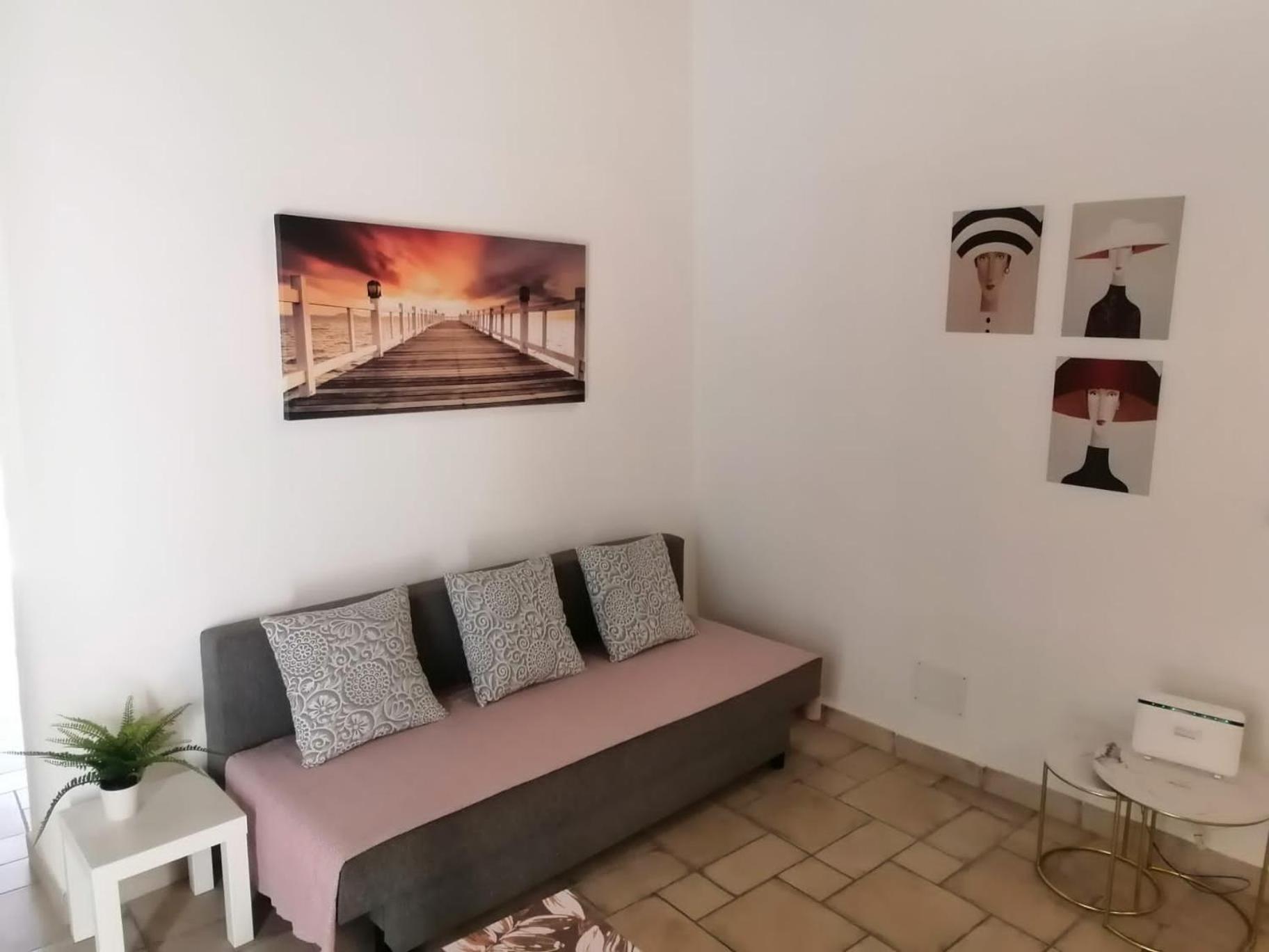شقة Il Vicoletto Sul Castello نابولي المظهر الخارجي الصورة